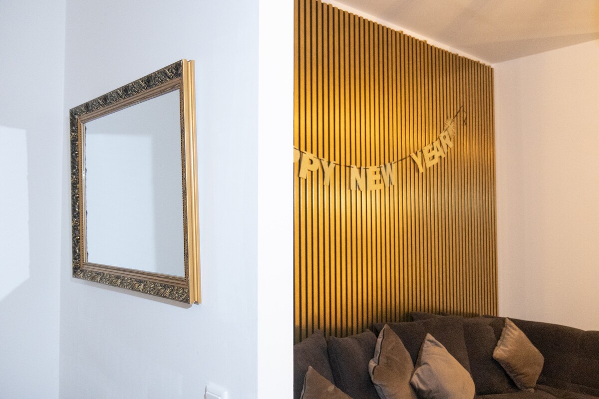 Lion Apartment 2 – Wohnzimmer